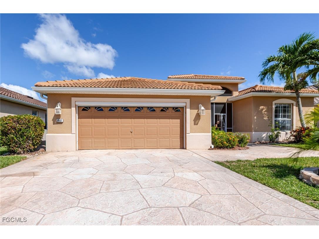 1961 Palo Duro Boulevard North Fort Myers FL 33917 2025012176 image2