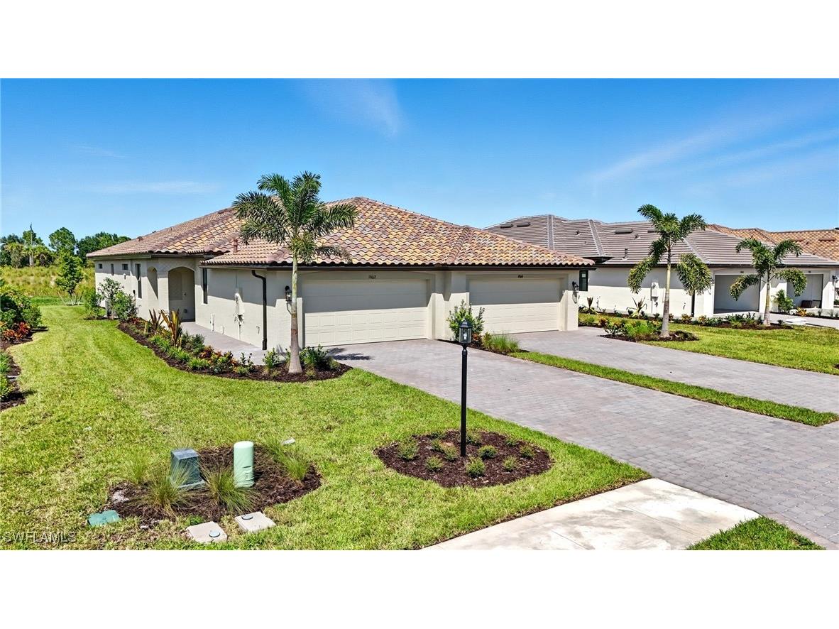 19612 Hinkley Drive Estero FL 33928 225069900 image3