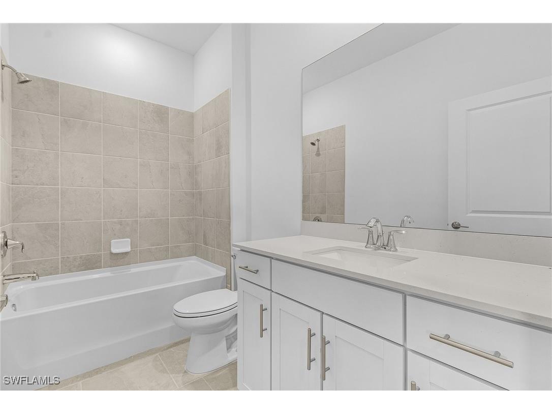 19621 Hinkley Drive Estero FL 33928 225077020 image12