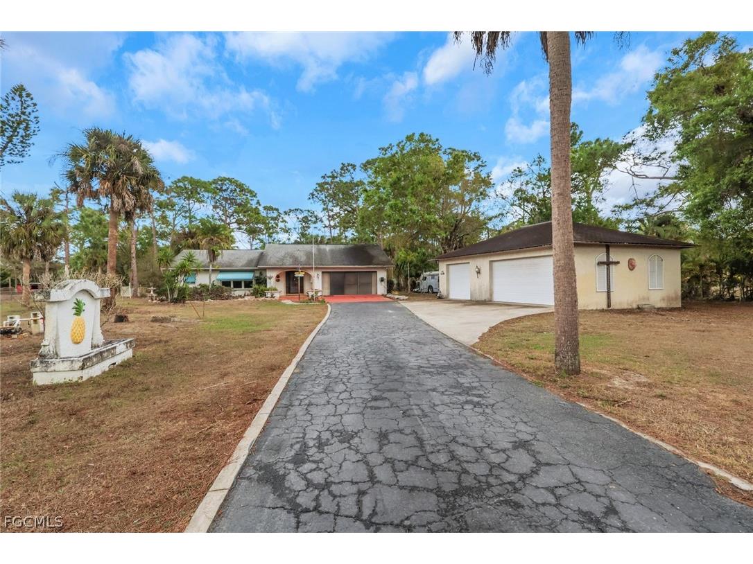 19630 Lan Shell Drive North Fort Myers FL 33917 2026011399 image1