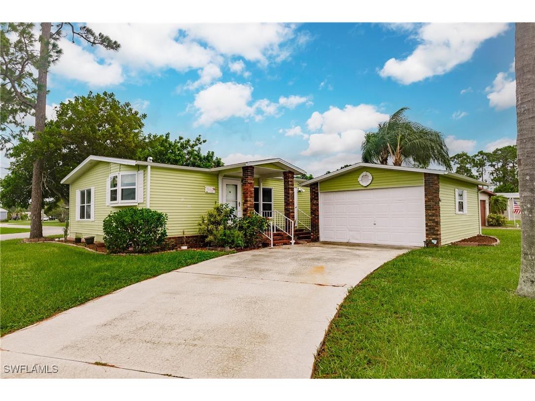 19638 Eagle Trace Court North Fort Myers FL 33903 224064569 image1