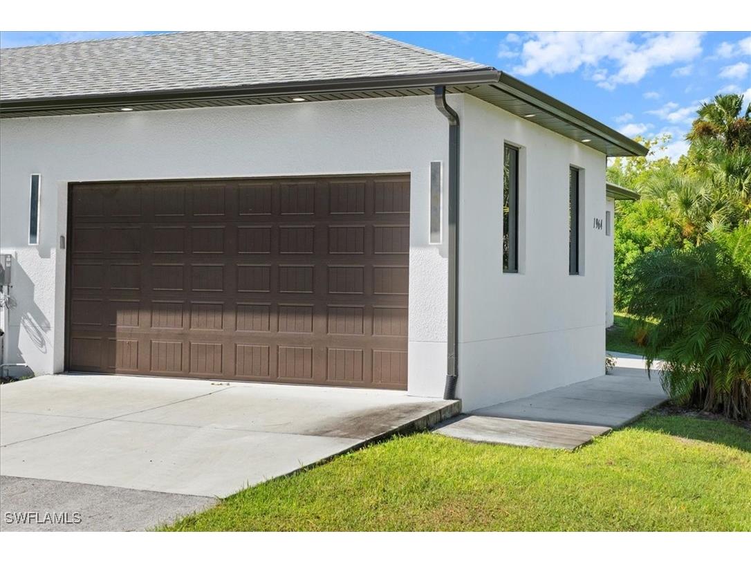 1964 16th Avenue NE Naples FL 34120 225079916 image36