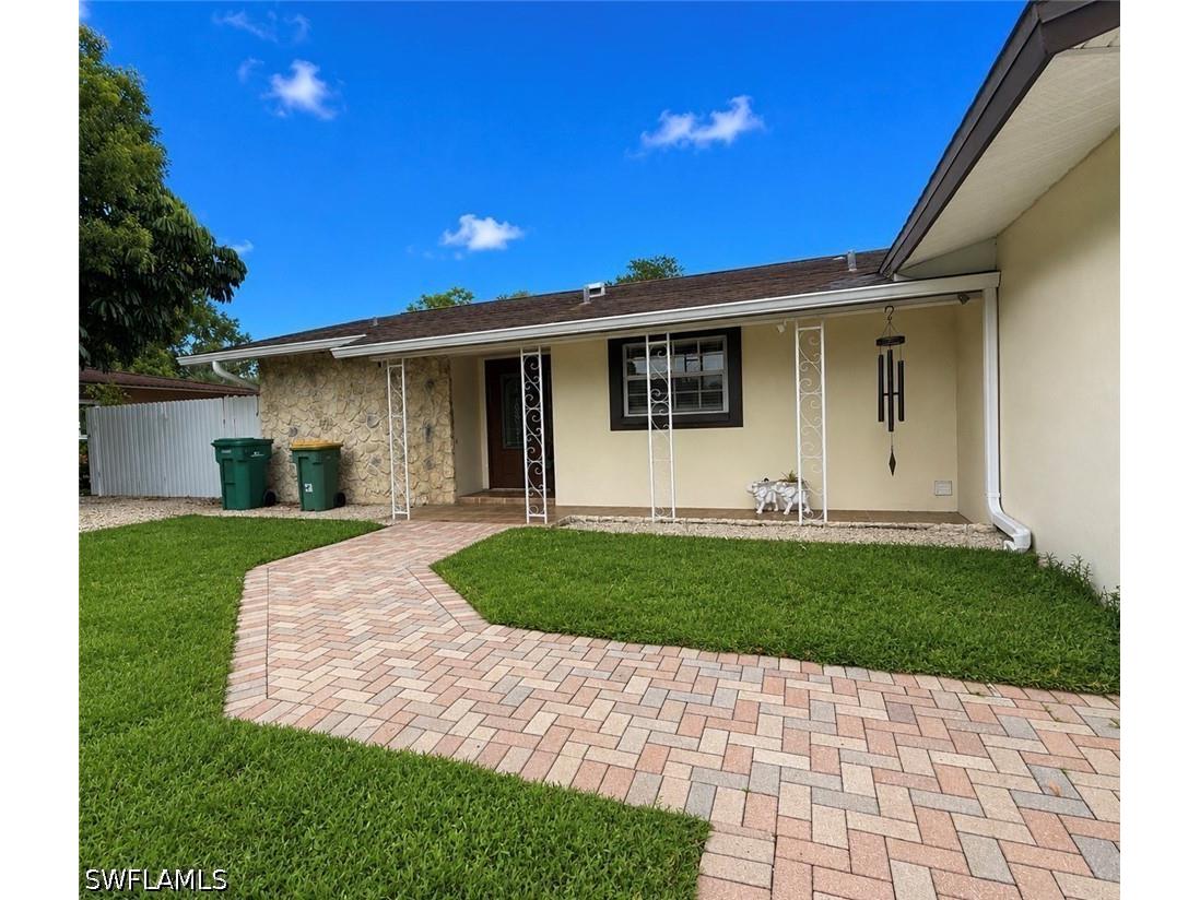 1964 42nd Street SW Naples FL 34116 226021140 image3