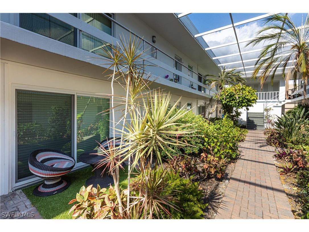 1964 Alamanda Drive #3 Naples FL 34102 224055229 image1
