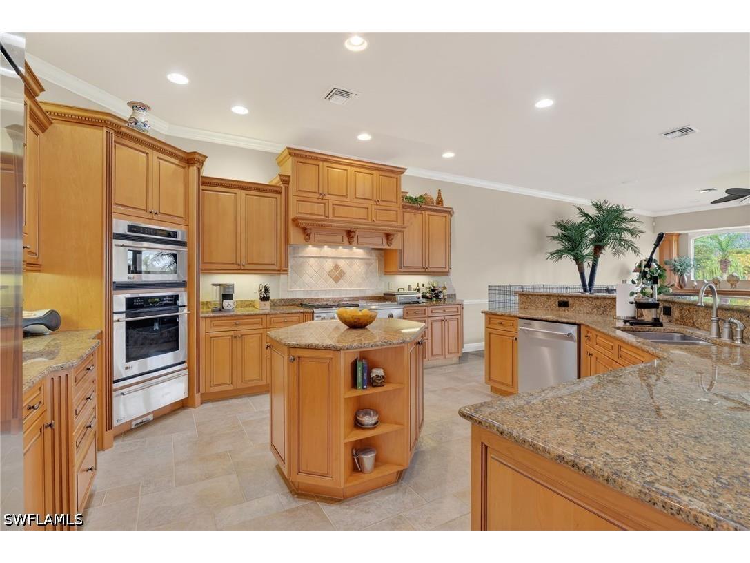 1964 Rialto Way Alva FL 33920 226020201 image16