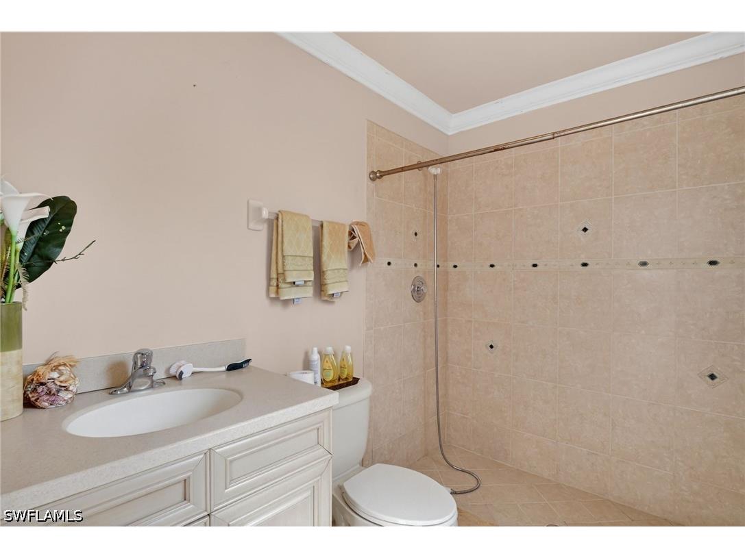 1964 Rialto Way Alva FL 33920 226020201 image40