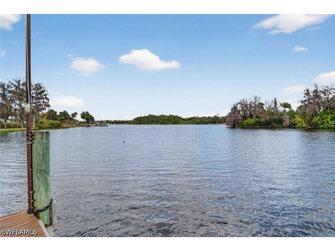 1964 Rialto Way Alva FL 33920 226020201 image48