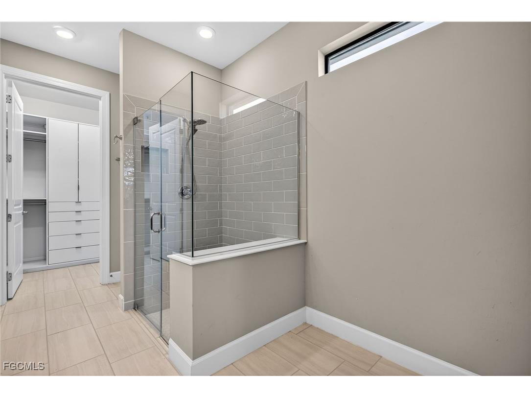 19649 Utopia Lane Estero FL 33928 2025024282 image18