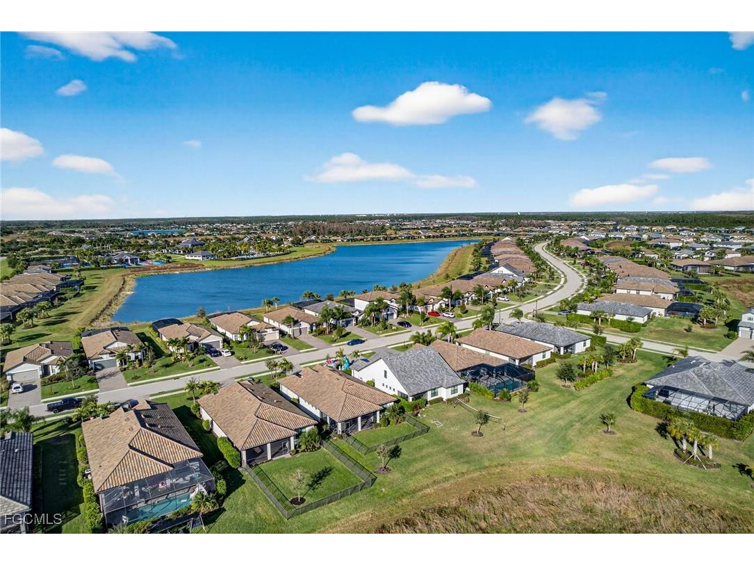 19649 Utopia Lane Estero FL 33928 2025024282 image2