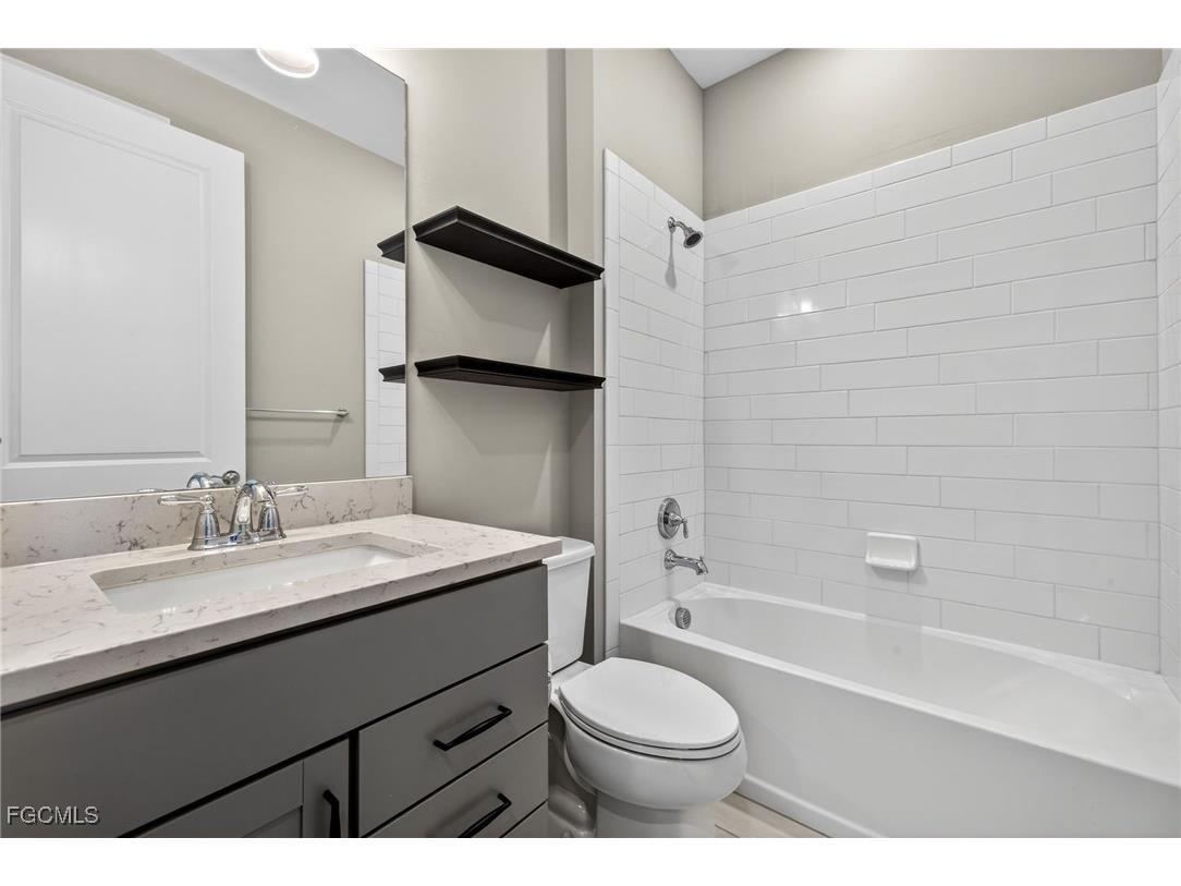 19649 Utopia Lane Estero FL 33928 2025024282 image23
