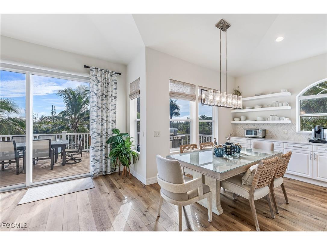 1965 Roseate Lane Sanibel FL 33957 2025011582 image14