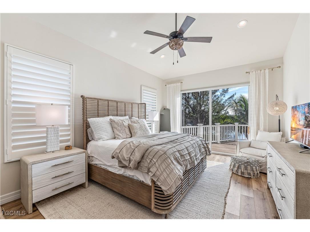 1965 Roseate Lane Sanibel FL 33957 2025011582 image21