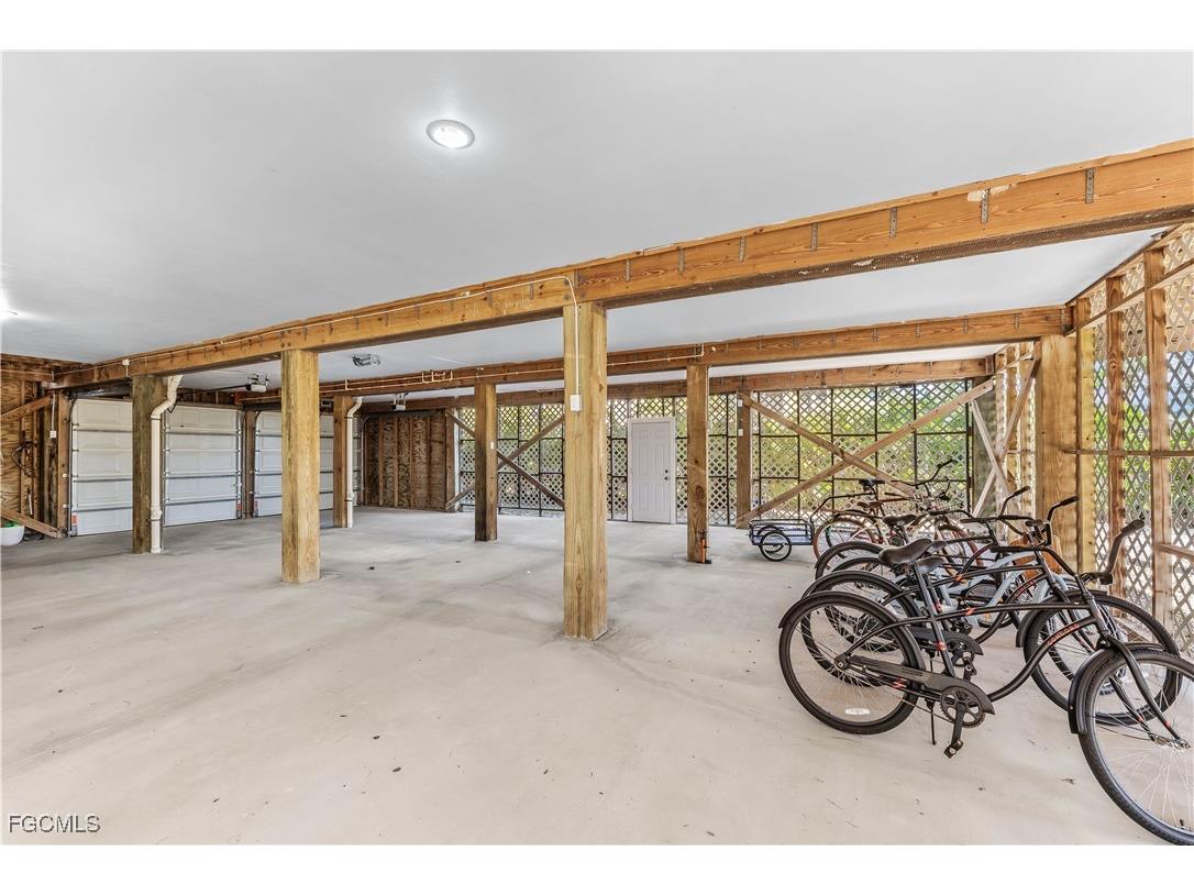 1965 Roseate Lane Sanibel FL 33957 2025011582 image25