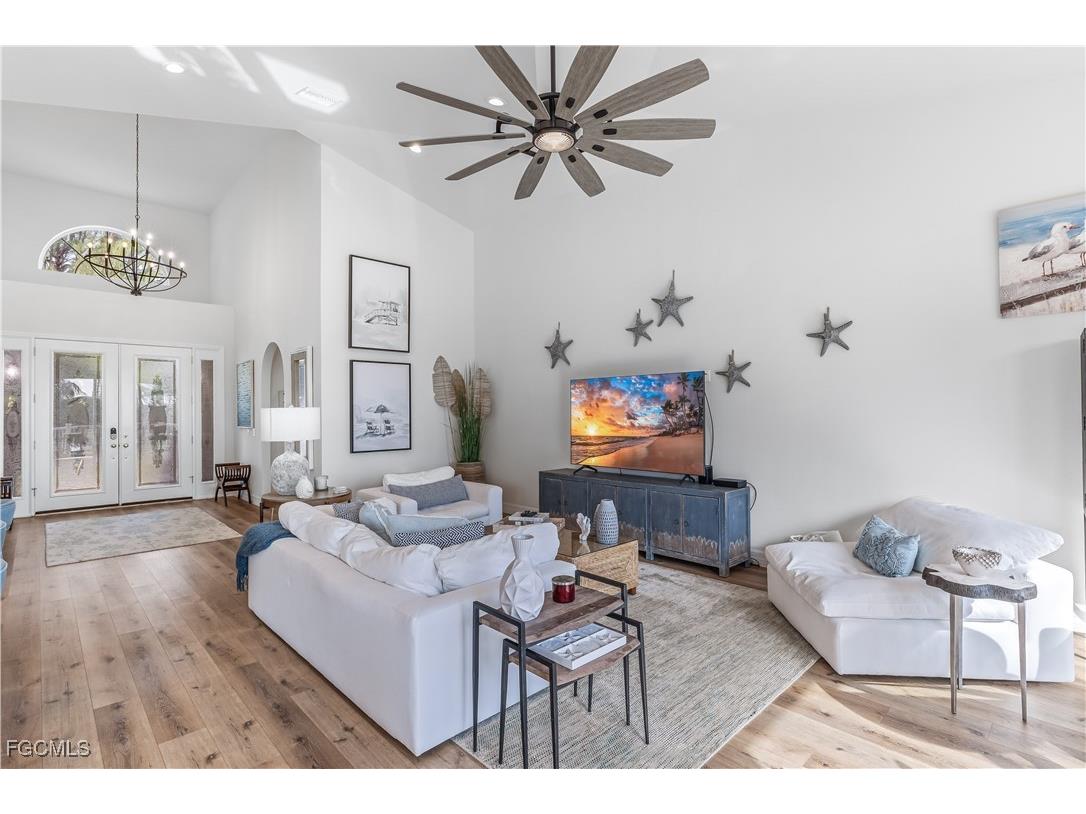 1965 Roseate Lane Sanibel FL 33957 2025011582 image7