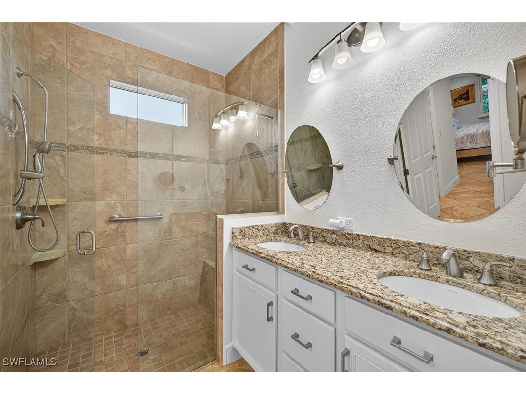 19650 Tesoro Way Estero FL 33967 225076527 image10