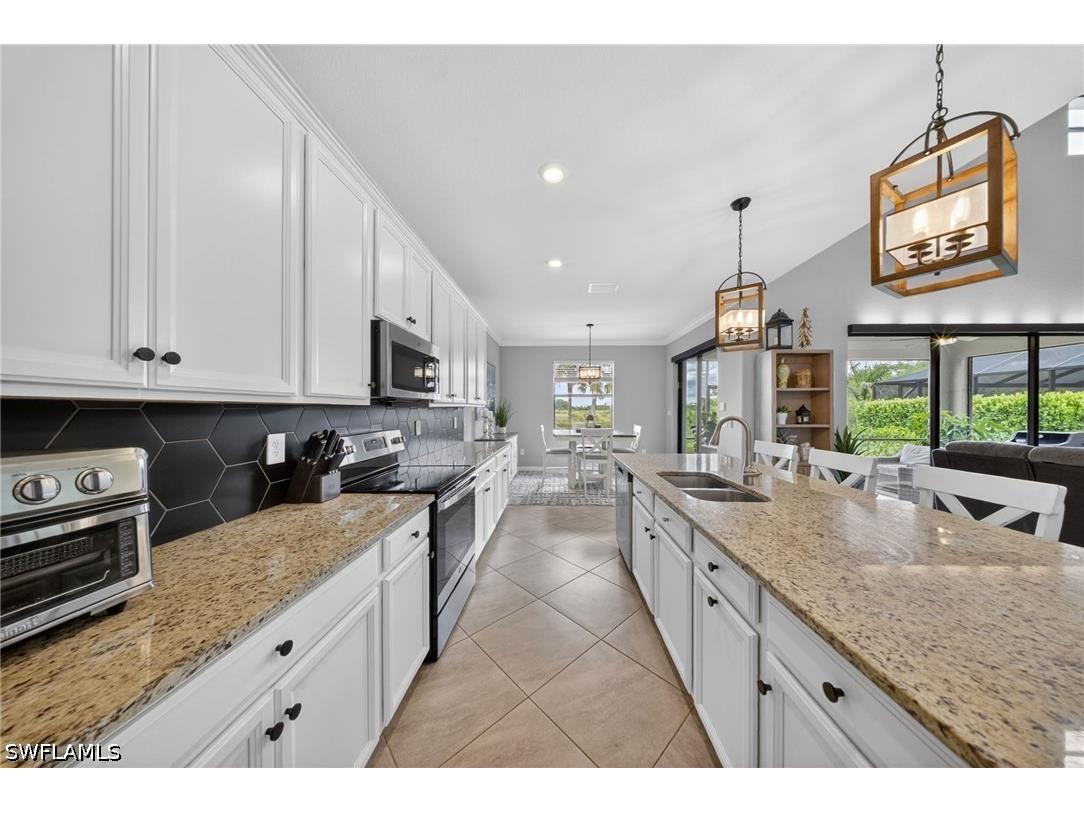 19653 The Place Boulevard Estero FL 33928 226020192 image8