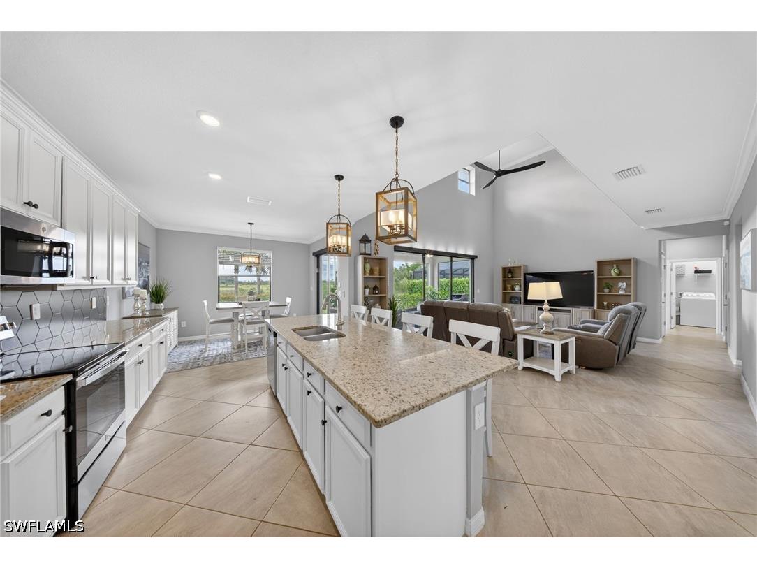 19653 The Place Boulevard Estero FL 33928 226020192 image9