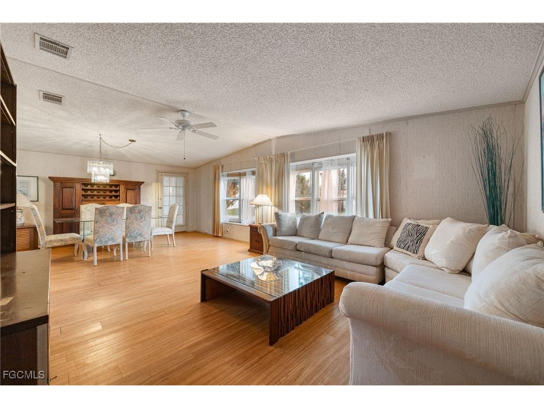 19658 Eagle Trace Court North Fort Myers FL 33903 2025018086 image4