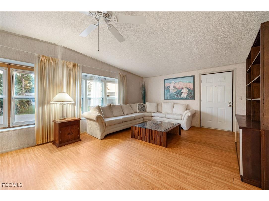 19658 Eagle Trace Court North Fort Myers FL 33903 2025018086 image6