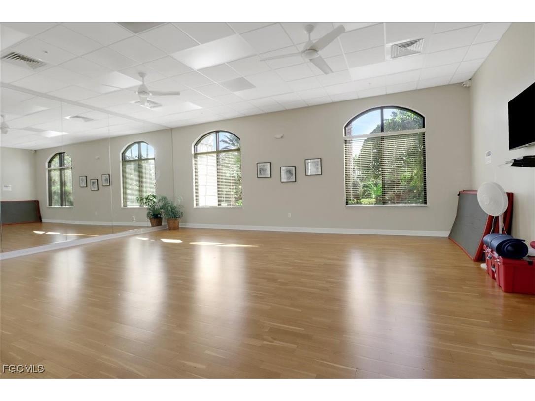 19674 Villa Rosa Loop Estero FL 33967 2025009769 image27