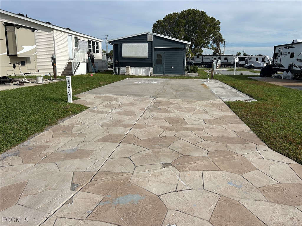 19681 215 Summerlin Road Fort Myers FL 33908 2025019578 image1