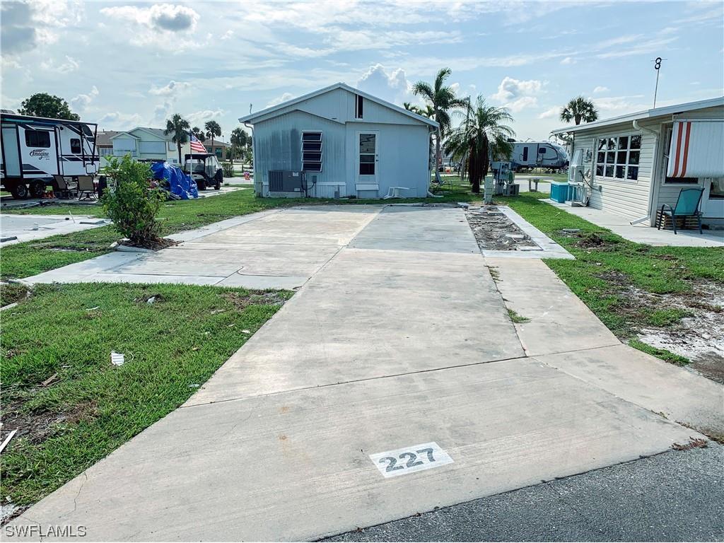 19681 #227J Summerlin Road Fort Myers FL 33908 223039780 image1
