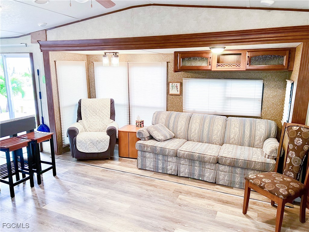 19681 Summerlin #176 Road Fort Myers FL 33908 2025004137 image8