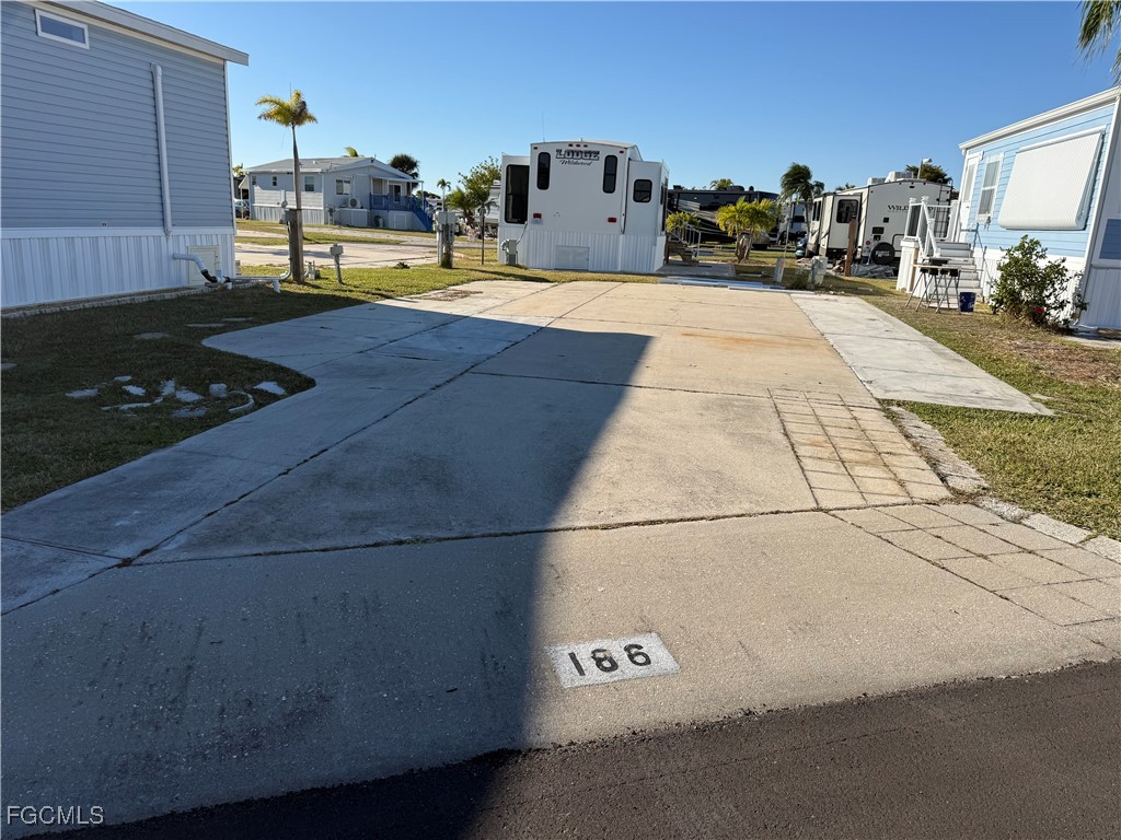 19681 Summerlin #186 Road Fort Myers FL 33908 2026004753 image1