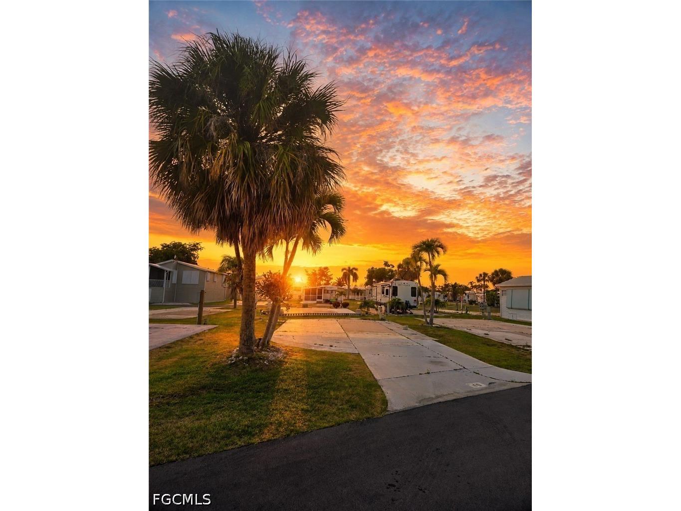 19681 Summerlin #40 Road Fort Myers FL 33908 2026024421 image1