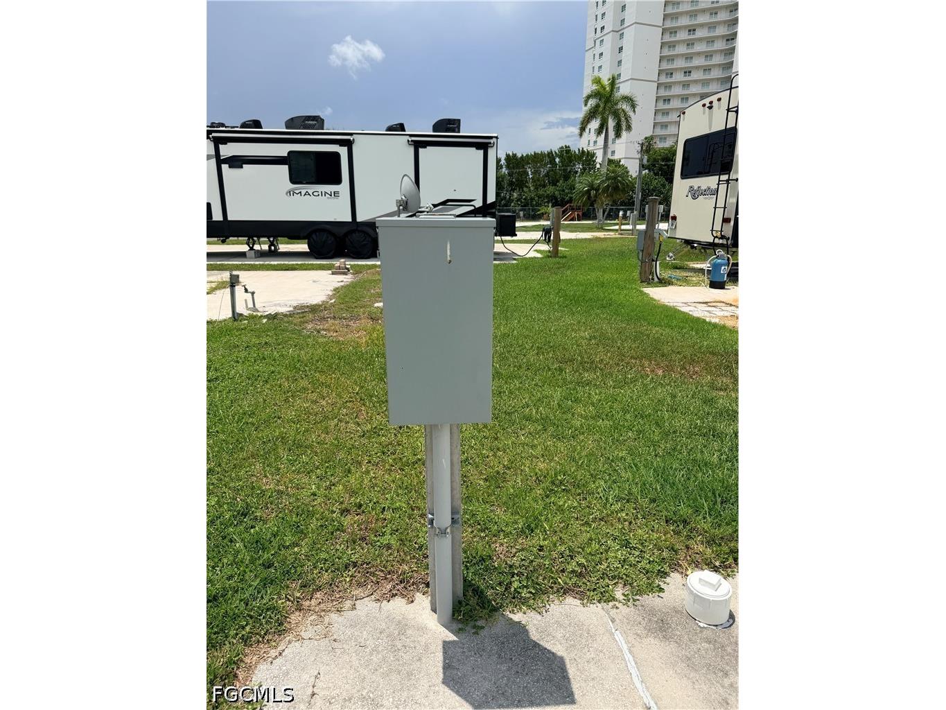 19681 Summerlin #51d Road Fort Myers FL 33908 2026029287 image9