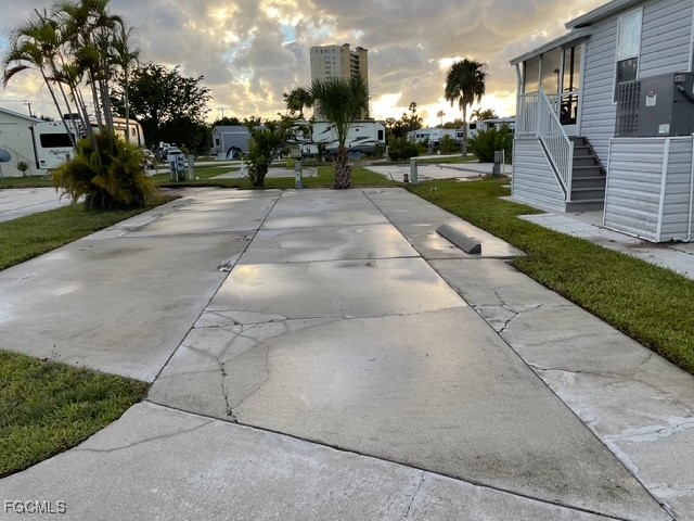 19681 Summerlin E-69 Road Fort Myers FL 33908 2025015981 image1