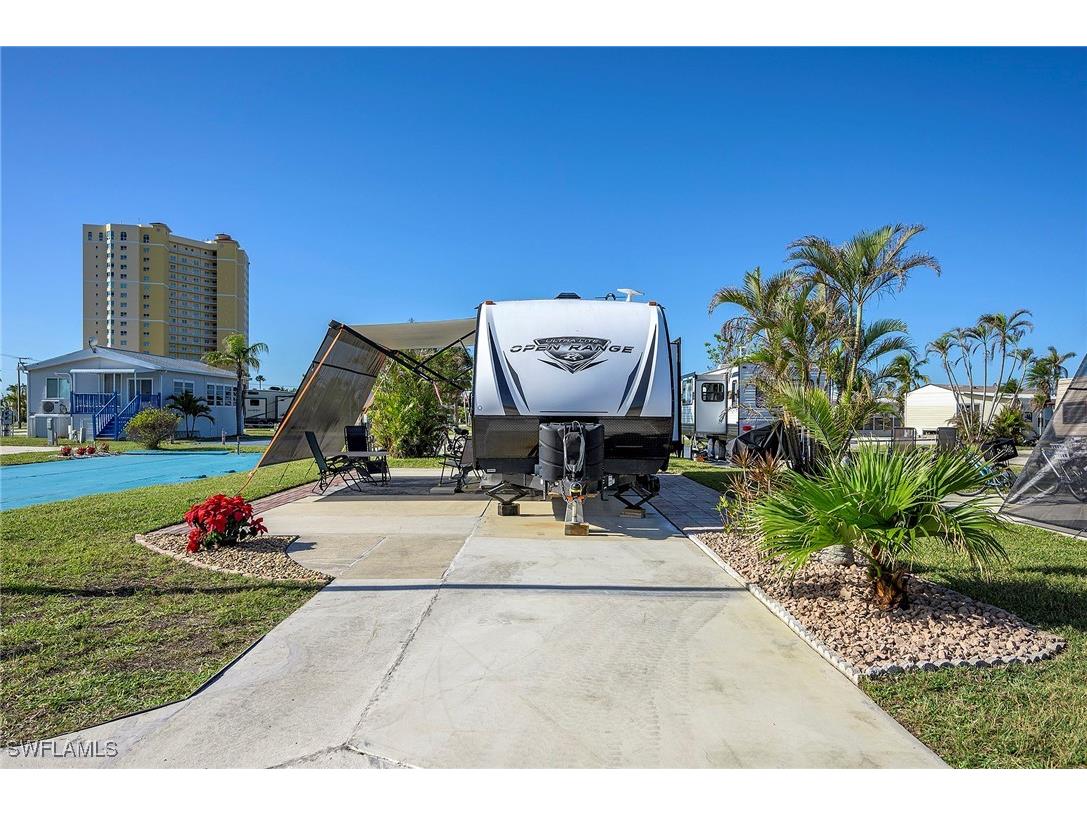 19681 Summerlin #i-159 Road Fort Myers FL 33908 224099435 image1