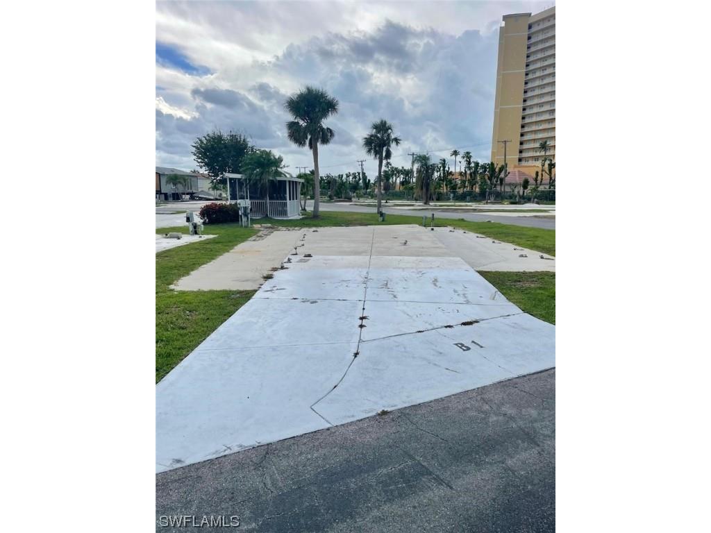 19681 Summerlin Road #1 Fort Myers FL 33908 223043930 image1