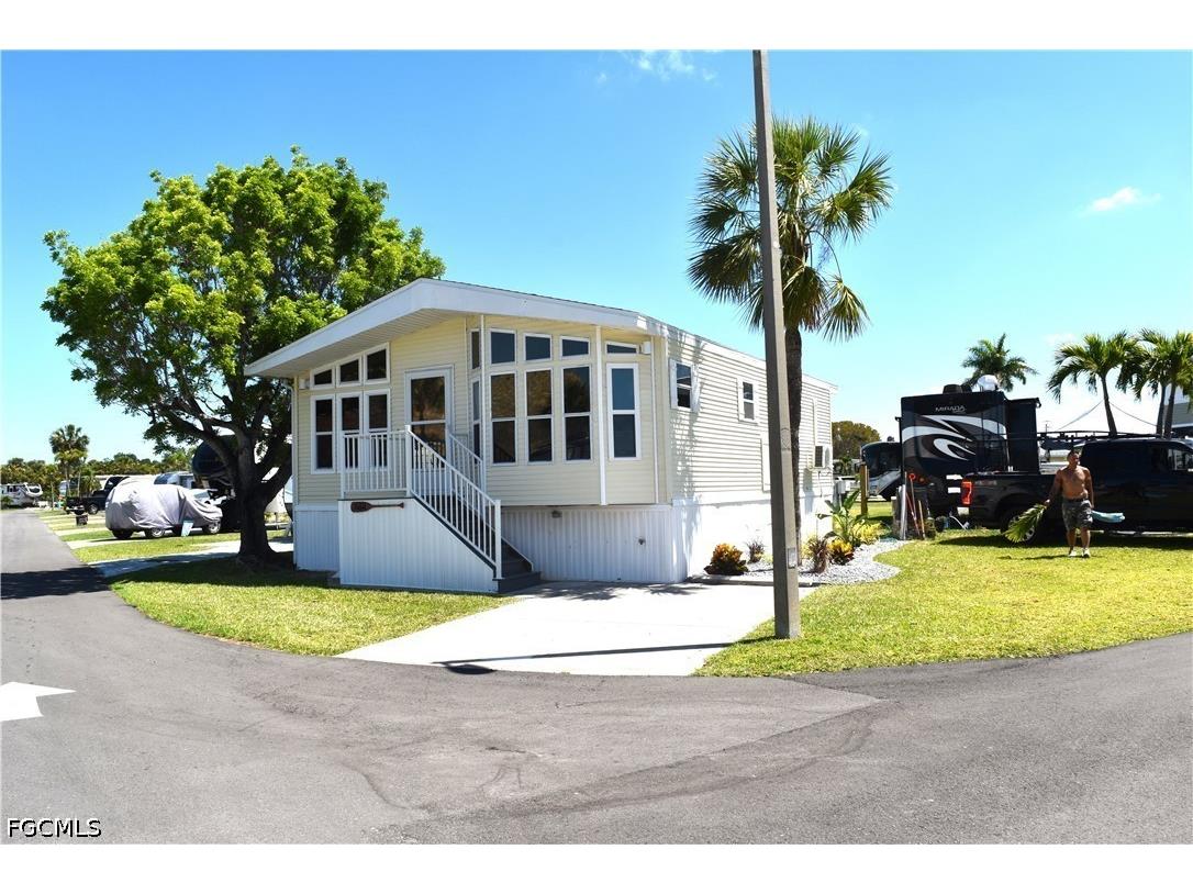  Fort Myers FL 33908 2026018974 image1