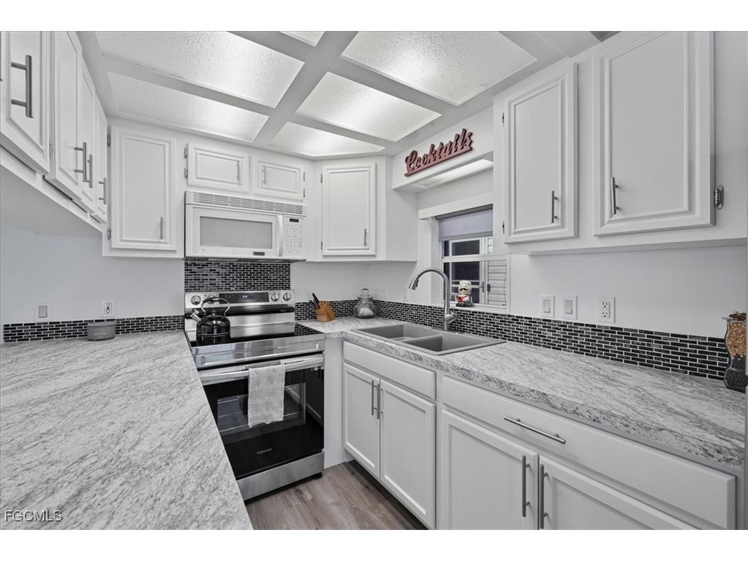 19681 Summerlin Road #430 Fort Myers FL 33908 2025019405 image11