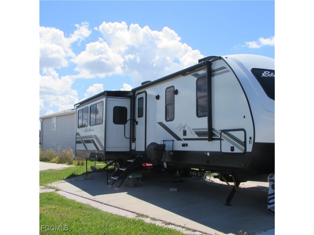 19681 #313 Summerlin Road Fort Myers FL 33908 2025010970 image1