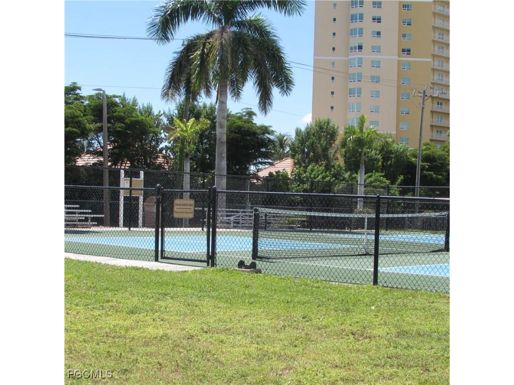 19681 #313 Summerlin Road Fort Myers FL 33908 2025010970 image38