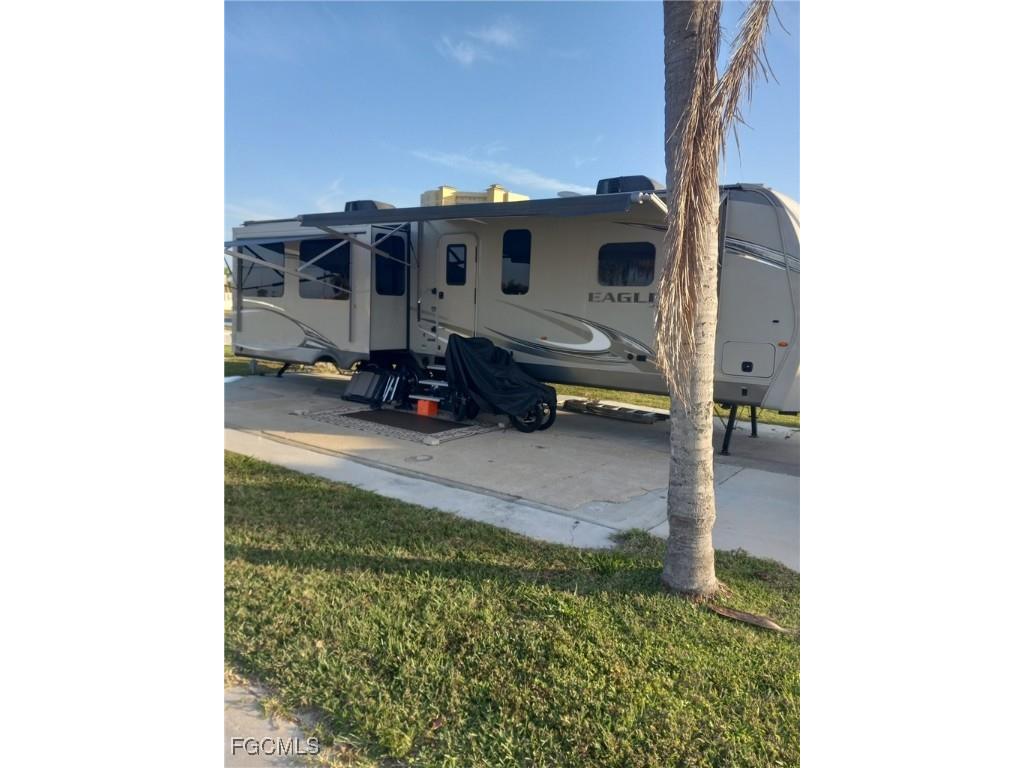 19681 Summerlin Road Fort Myers FL 33908 2025020318 image1