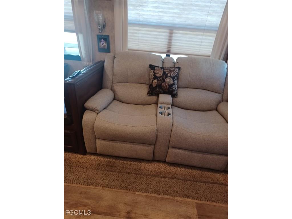 19681 Summerlin Road Fort Myers FL 33908 2025020318 image11