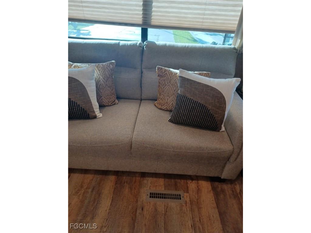 19681 Summerlin Road Fort Myers FL 33908 2025020318 image12