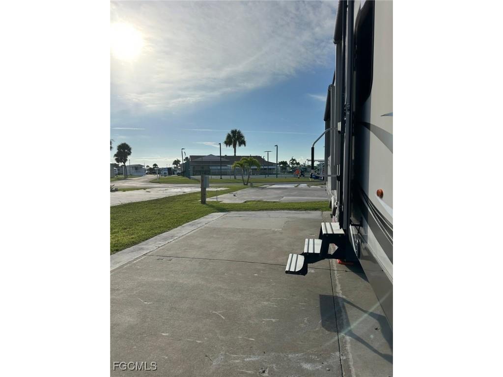 19681 Summerlin Road Fort Myers FL 33908 2025020318 image17