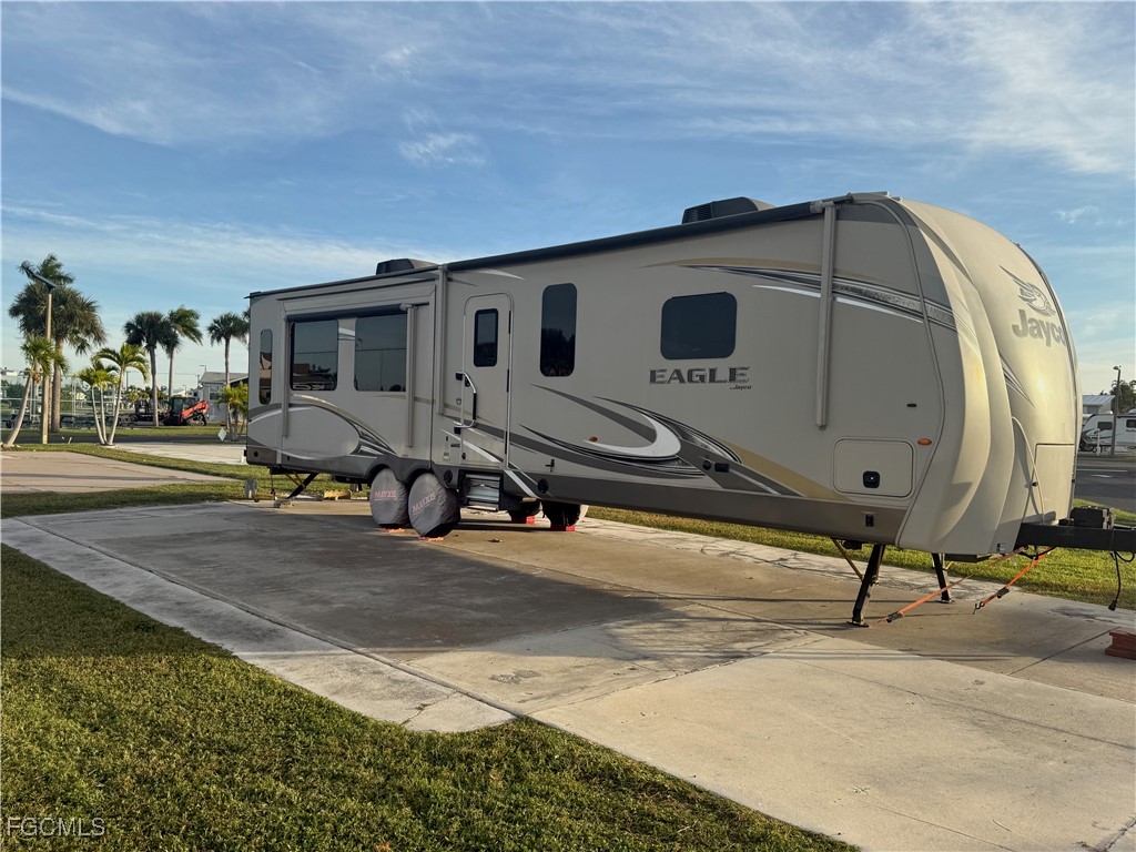 19681 Summerlin Road Fort Myers FL 33908 2025020318 image3