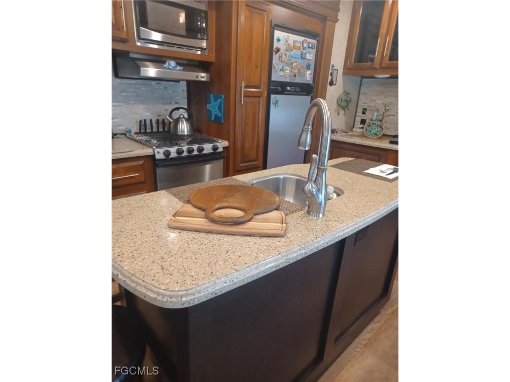 19681 Summerlin Road Fort Myers FL 33908 2025020318 image4