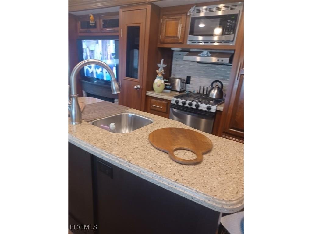 19681 Summerlin Road Fort Myers FL 33908 2025020318 image5