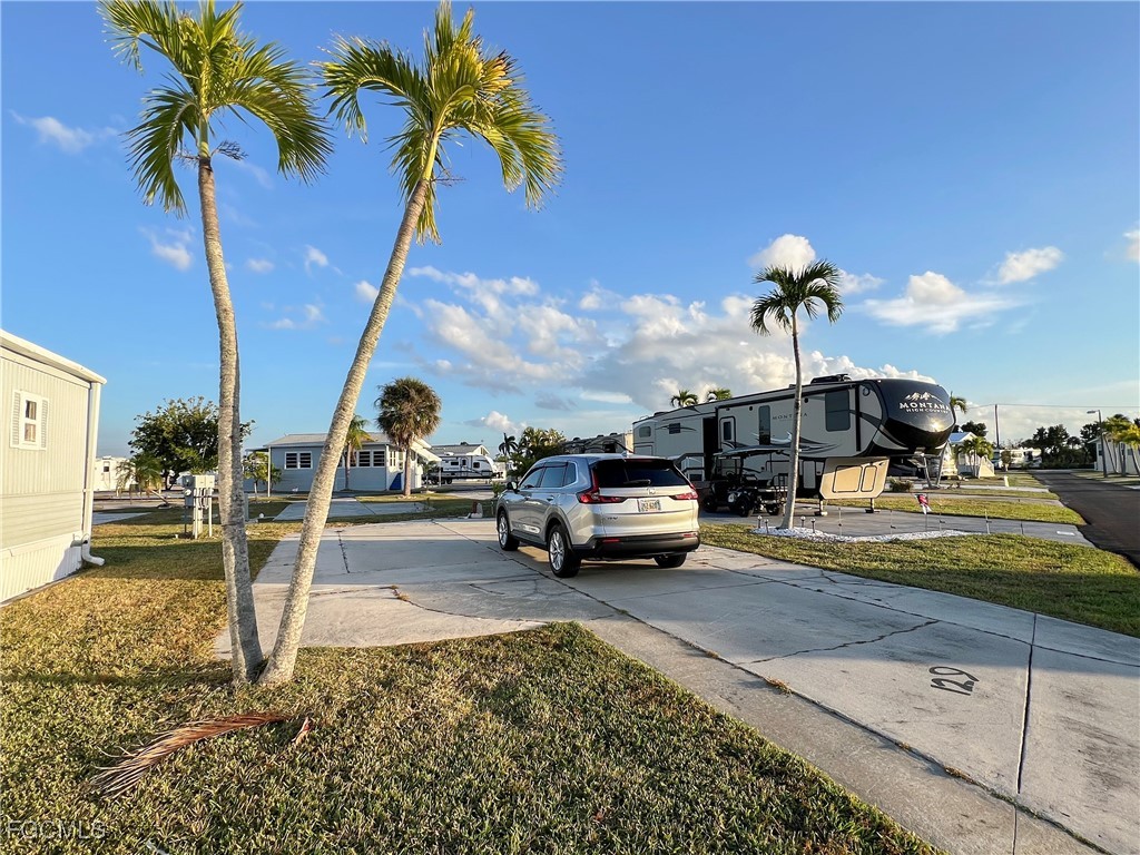 19681 Summerlin 129g Road Fort Myers FL 33908 2025023528 image2