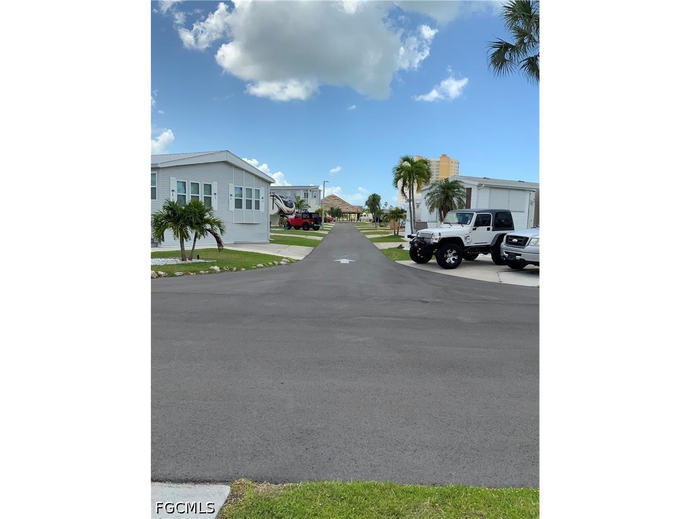 19681 Summerlin Road Fort Myers FL 33908 2026022885 image1