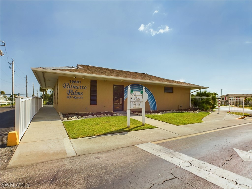 19681 Summerlin Road Fort Myers FL 33908 223065644 image1