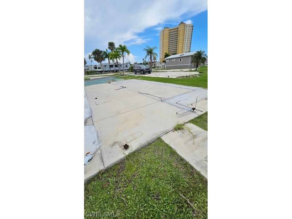 19681 Summerlin Rd 41 Fort Myers FL 33908 224054131 image1