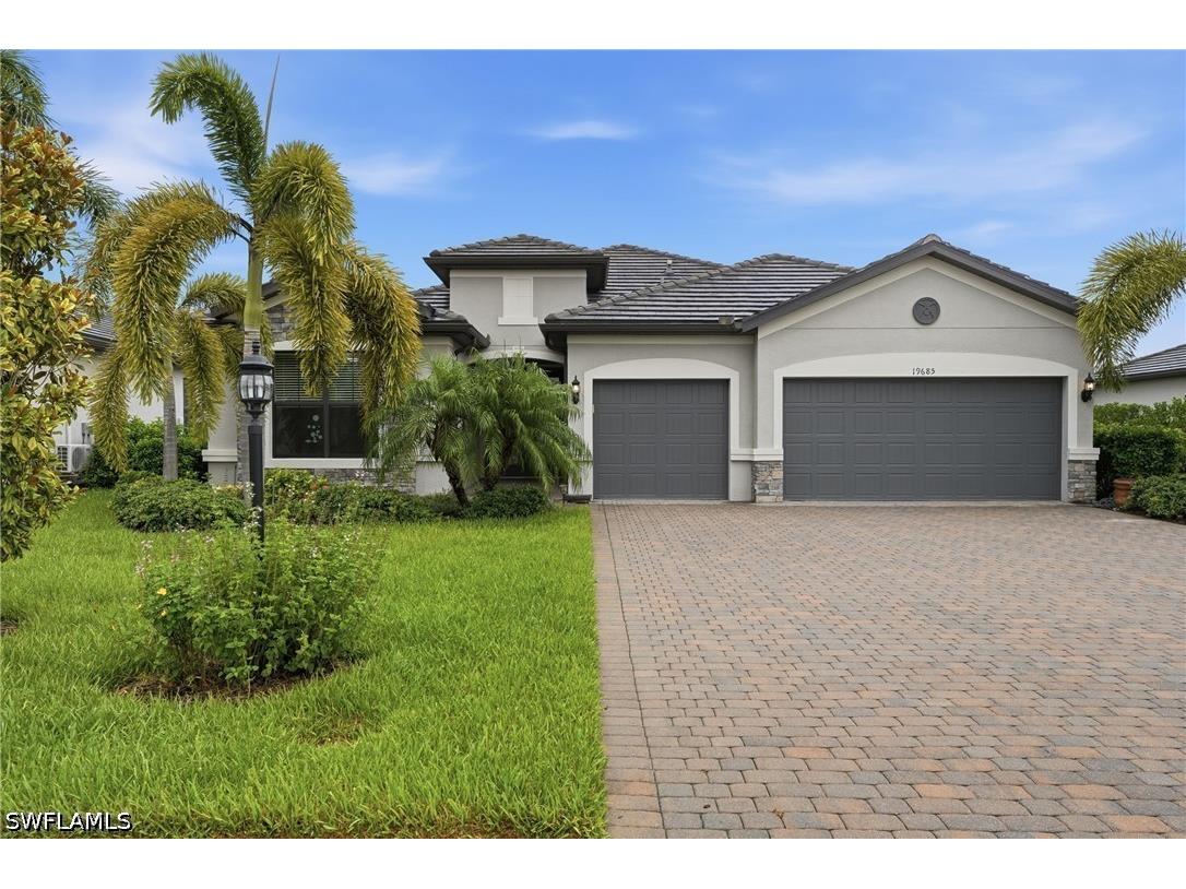 19685 The Place Boulevard Estero FL 33928 226022060 image1