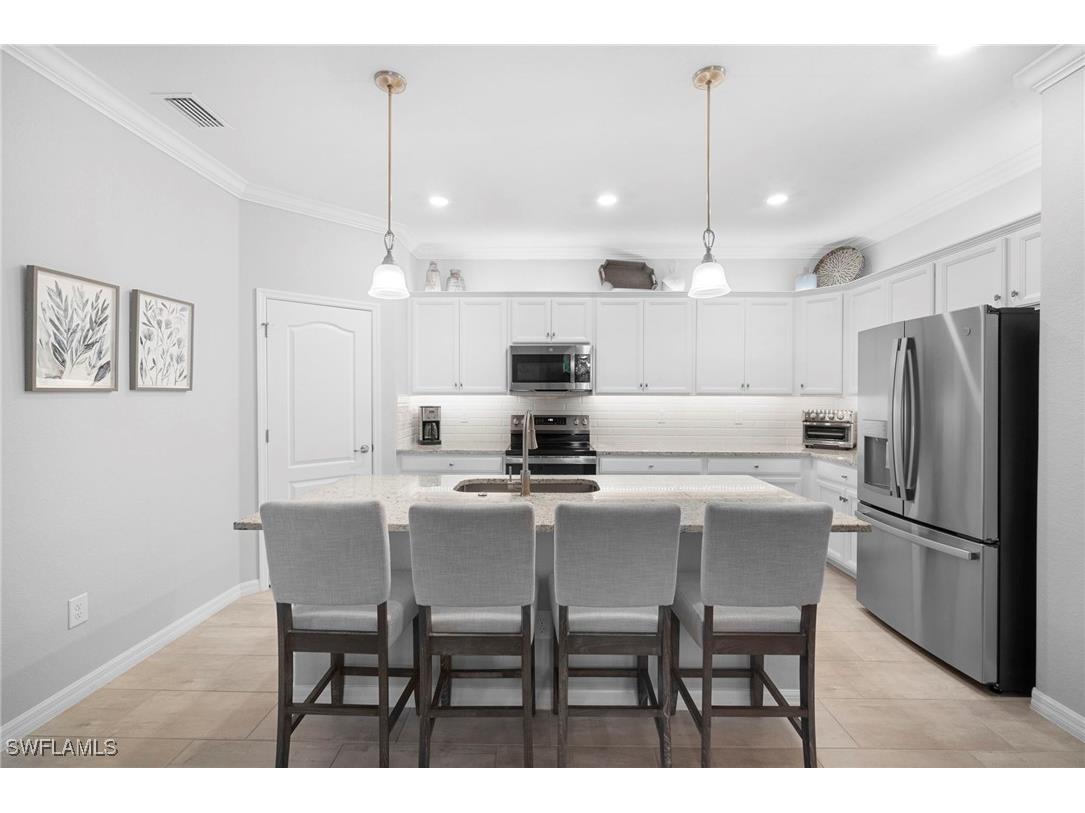 19689 Deming Lane Estero FL 33928 225069868 image8